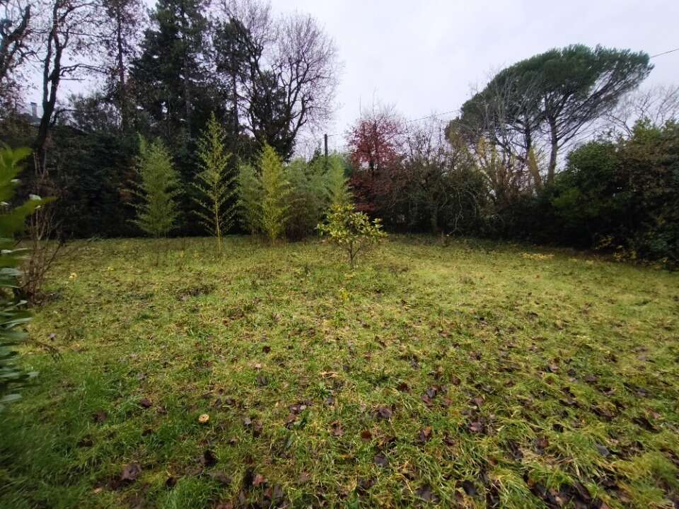 Terrain à BEAUMONT-LES-VALENCE