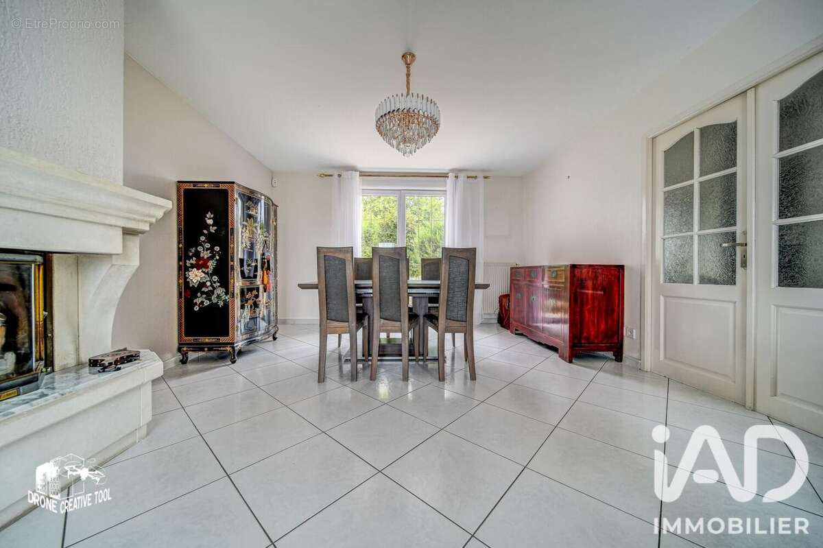 Maison 107 m² à Talange  - photo 9