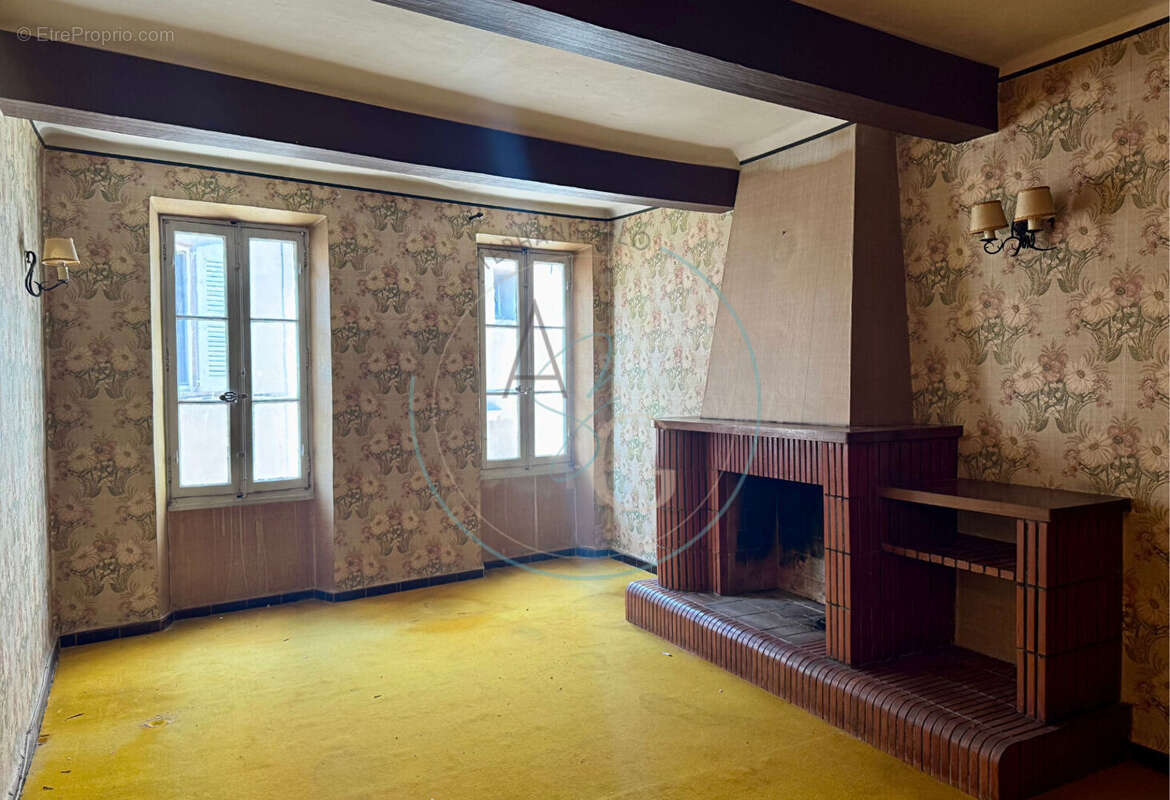 Maison à COGOLIN