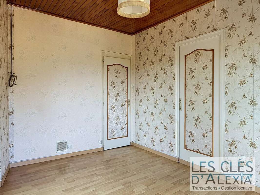 Maison de village-Trois Chambres-Garage-Terrasse - photo 11