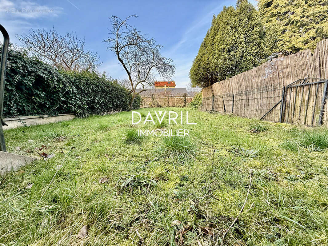 Maison à CONFLANS-SAINTE-HONORINE