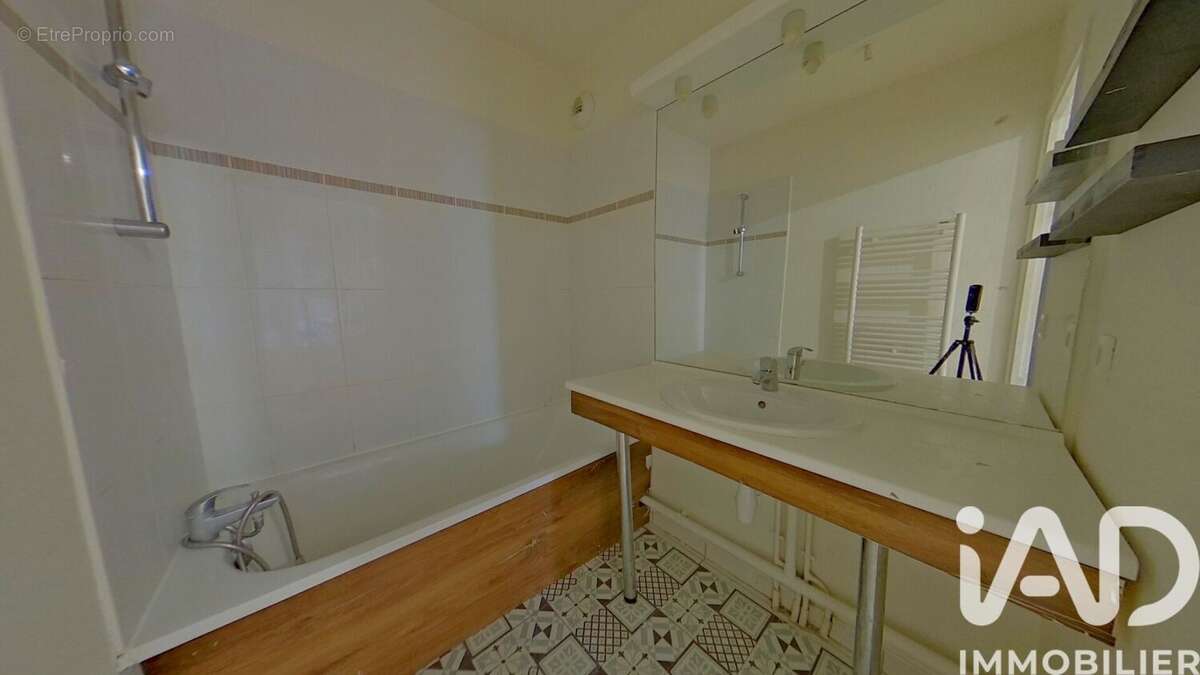 Photo 8 - Appartement à COMBS-LA-VILLE