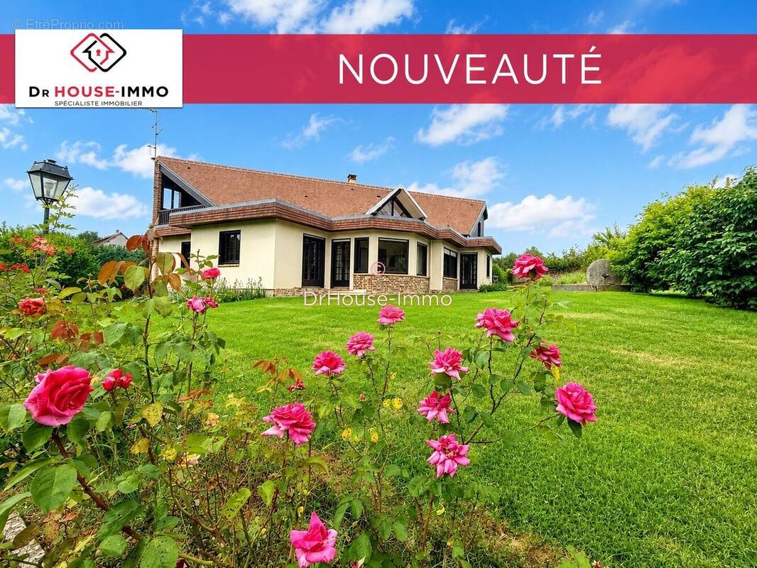 Maison 218 m² à May-Sur-Orne  - photo 1