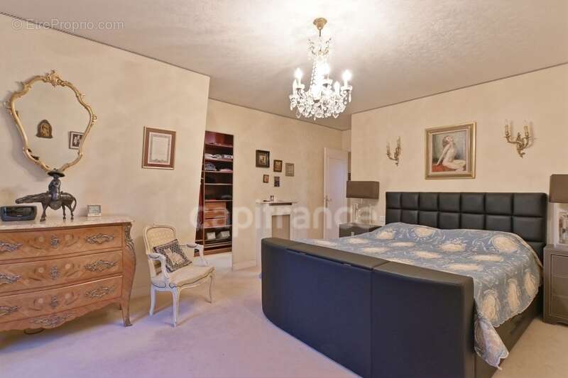 Un havre de paix dans le PARC à 15 mn à pied de la gare : Maison de famille 259 m² - photo 28