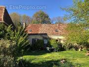 Maison à SAINT-CAPRAISE-DE-LALINDE