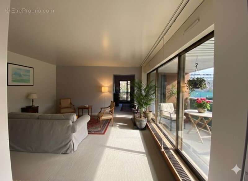 Appartement à CROISSY-SUR-SEINE