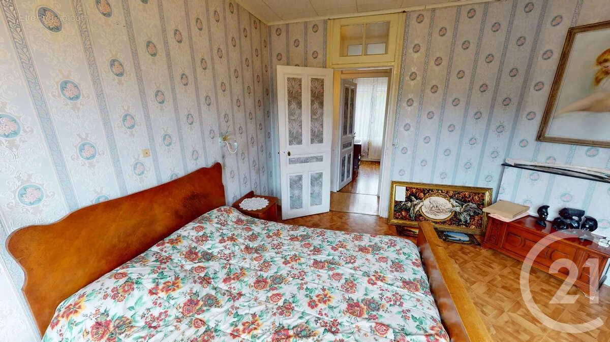 Maison à SAINT-QUENTIN