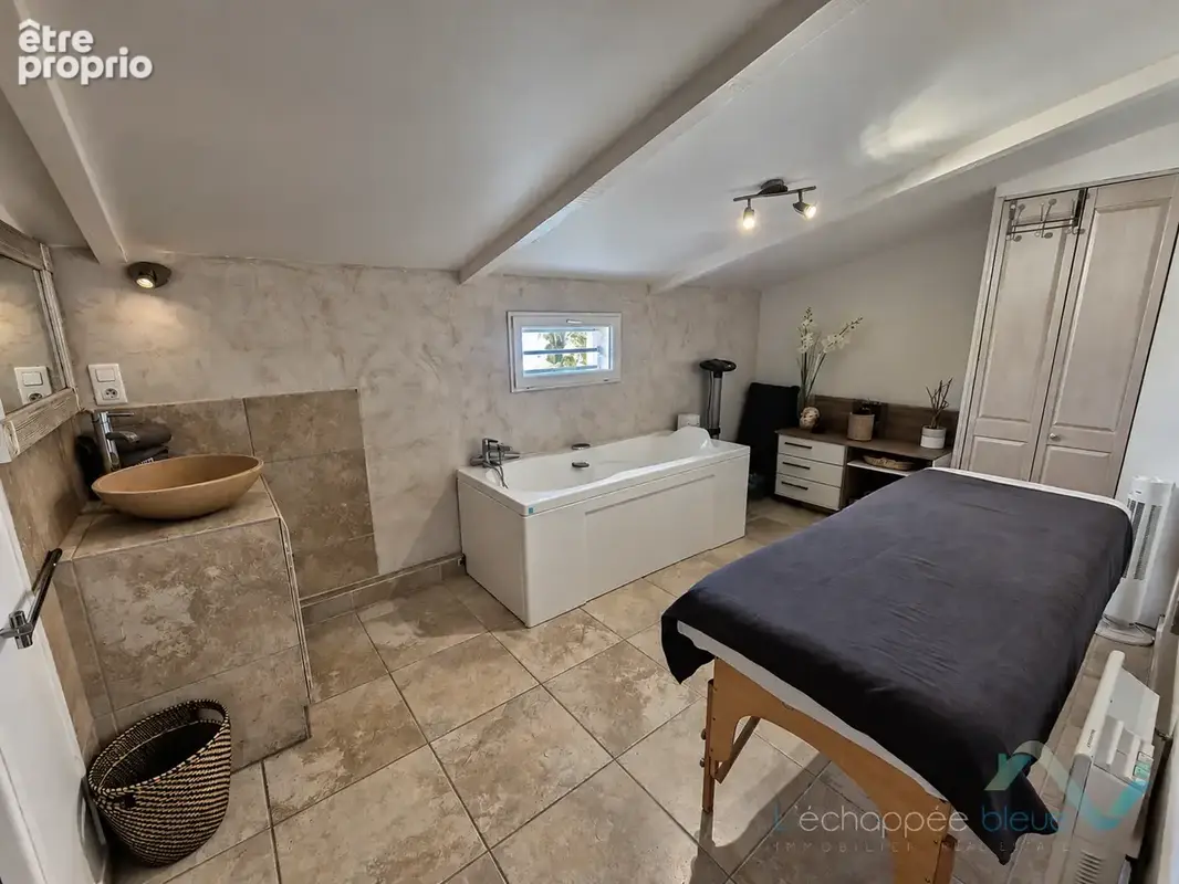 La londe-les-maures   maison de plain-pied avec chalet indépendant - photo 16