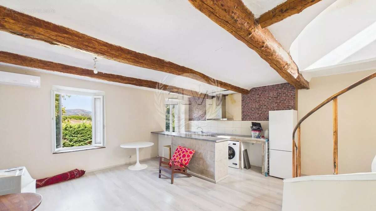 Maison de villa à Plan de la Tour - photo 5