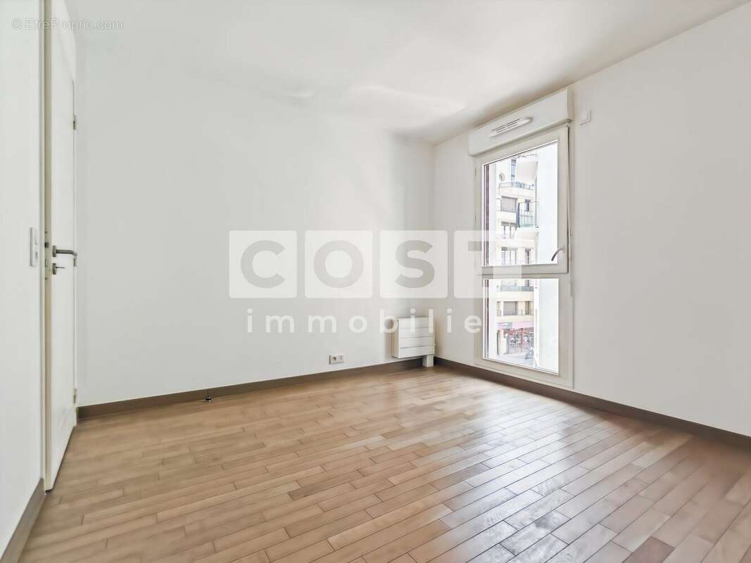 Appartement à ASNIERES-SUR-SEINE