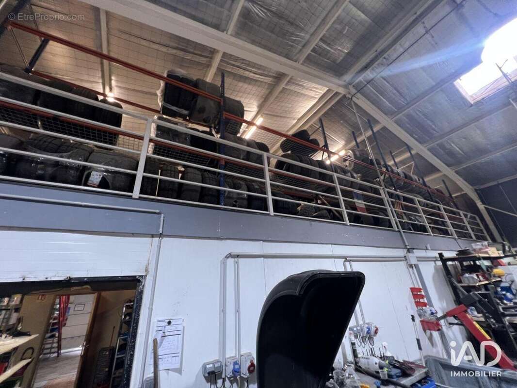 Photo 5 - Commerce à PIA