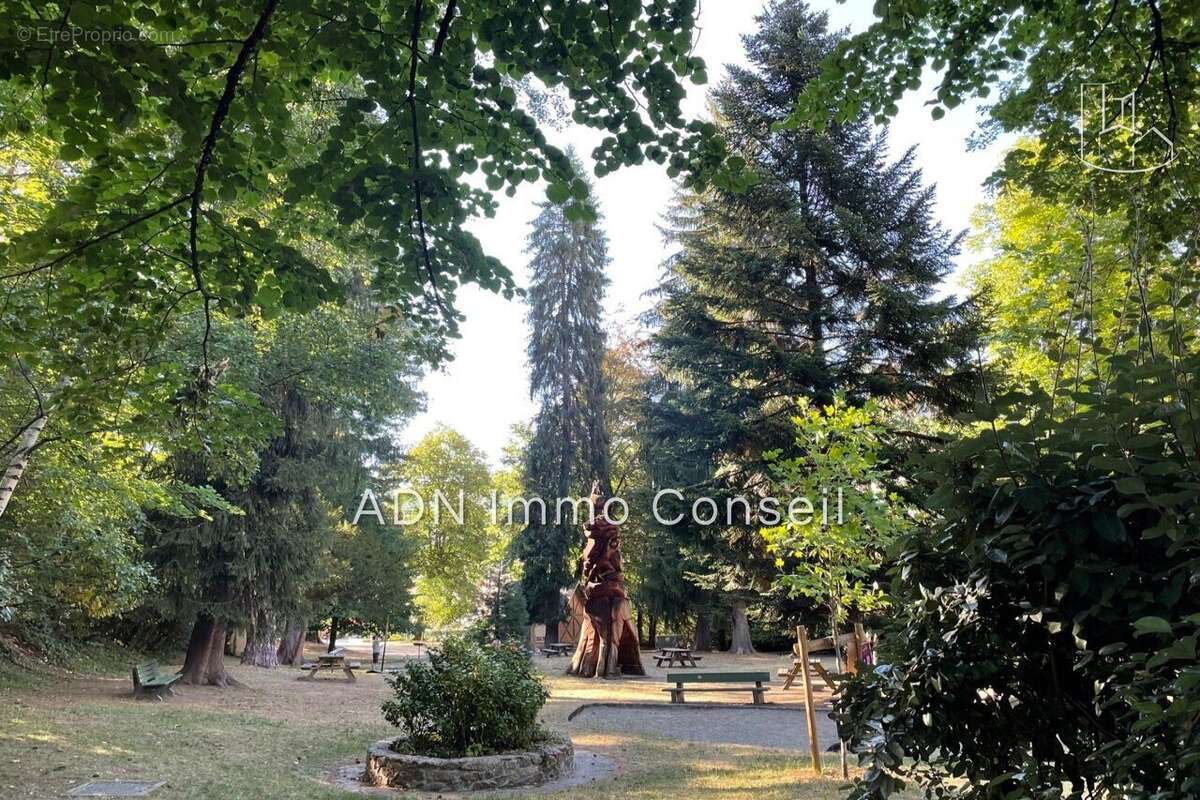 Appartement à AX-LES-THERMES
