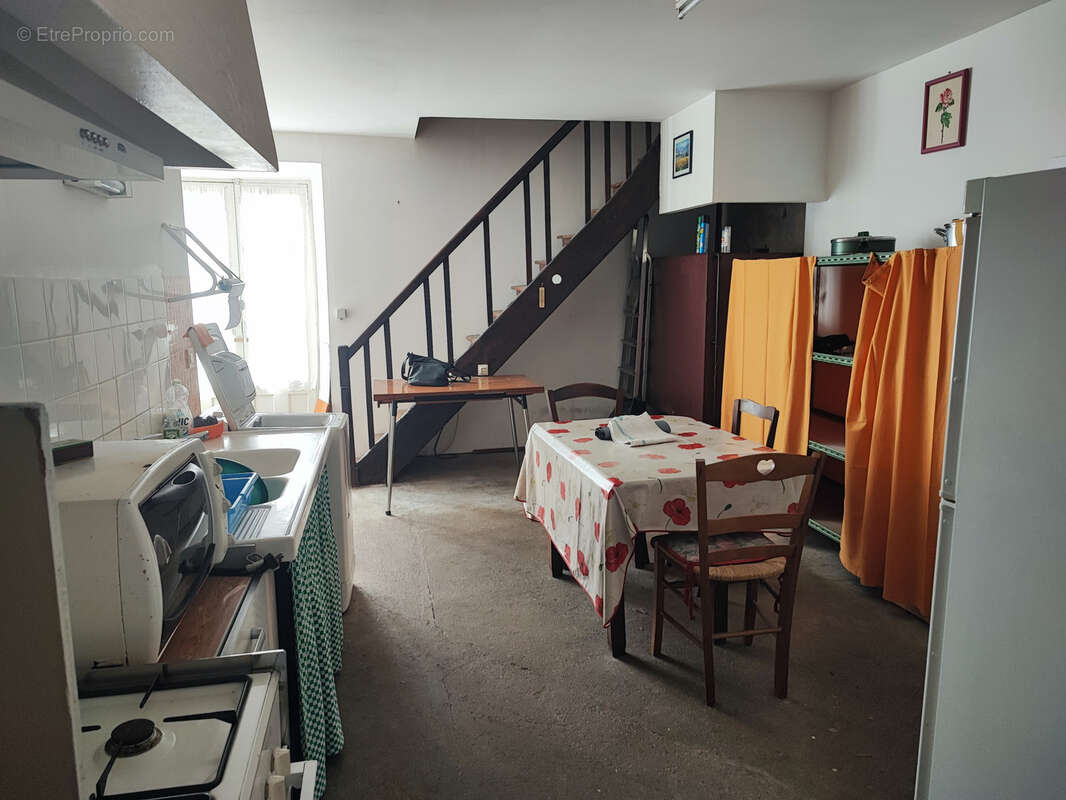 Maison à PUICHERIC