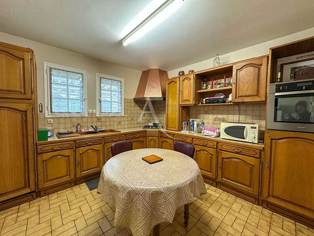 Maison à DOUE-LA-FONTAINE