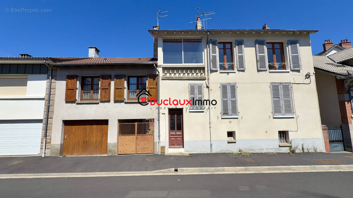 Appartement à AURILLAC