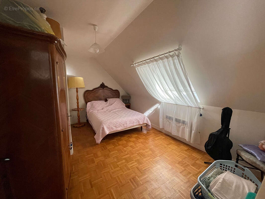 Maison à PUSSAY