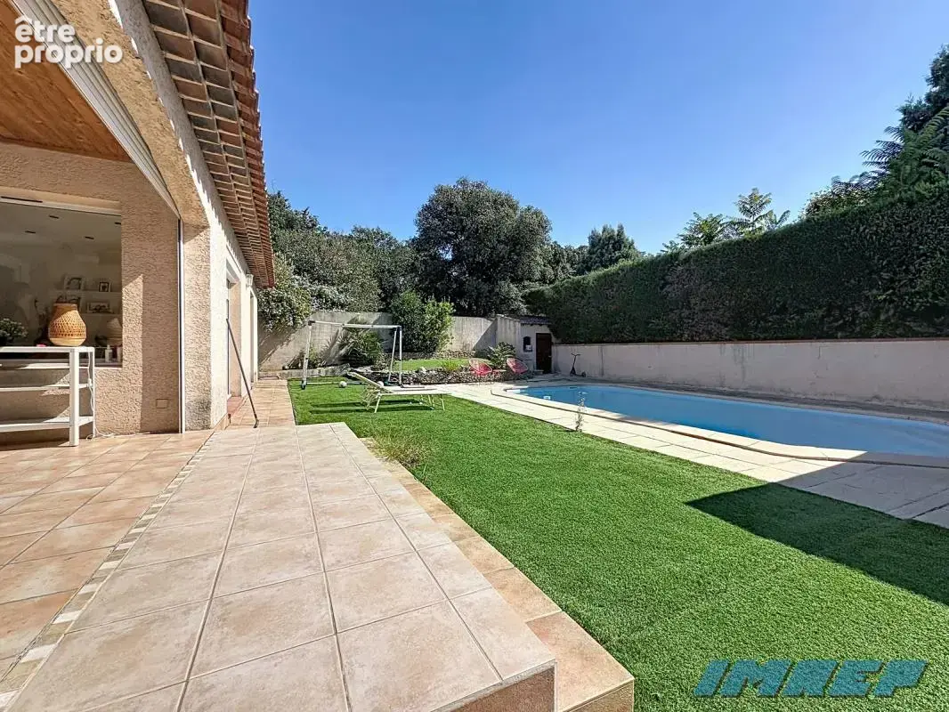 Maison 6 pièces 140 m² à vendre à Marseille-11e (13011) - photo 3