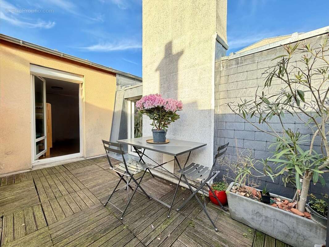 Appartement à ASNIERES-SUR-SEINE