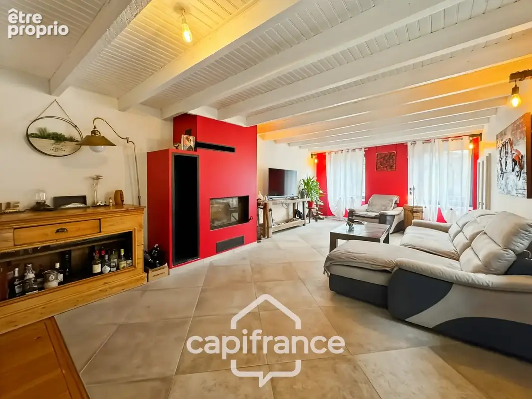 Maison à vendre 9 pièces de 197m² à Châteauneuf-de-Galaure (26) - photo 8