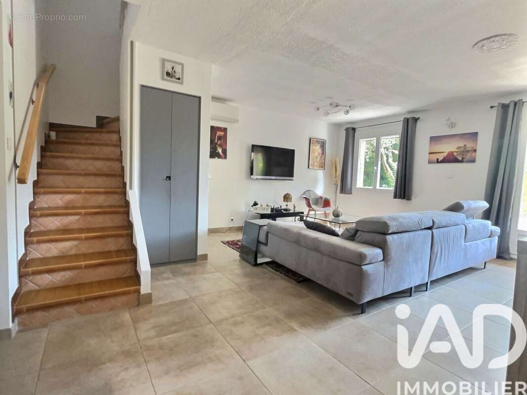 Photo 5 - Maison à SAINT-MARTIN-DE-CRAU