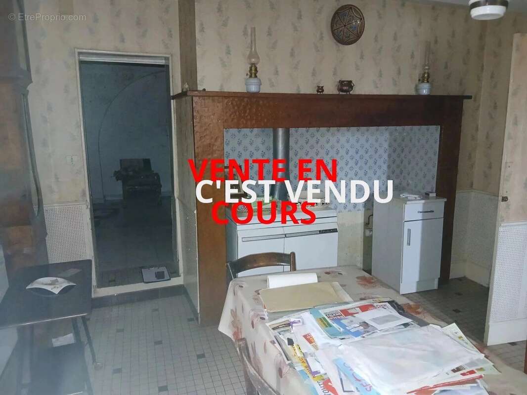 Maison à MONTANS
