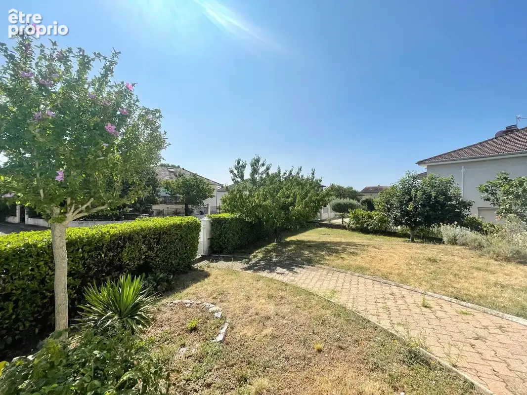 Maison familiale T4 110m2 Corbas - photo 6