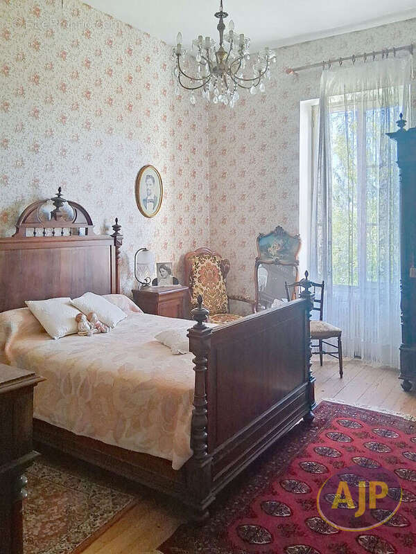 Maison à PAUILLAC