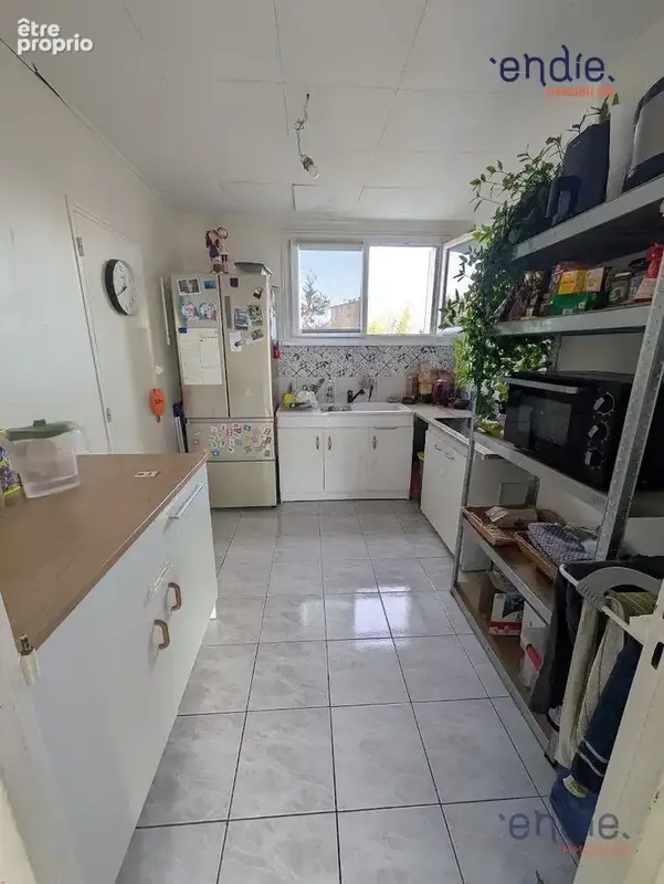 Appartement 5 pièces 71 m² · à Besançon · 70,9 m² · 120 000 €