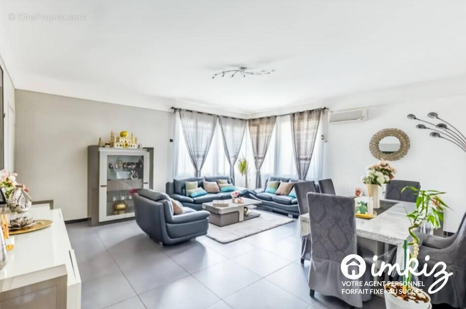 Appartement à MARSEILLE-3E