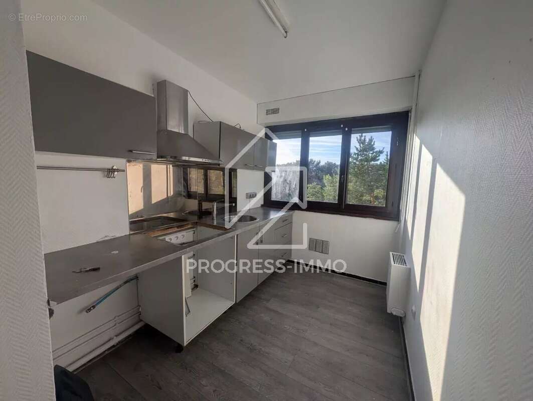 Appartement à CHENNEVIERES-SUR-MARNE