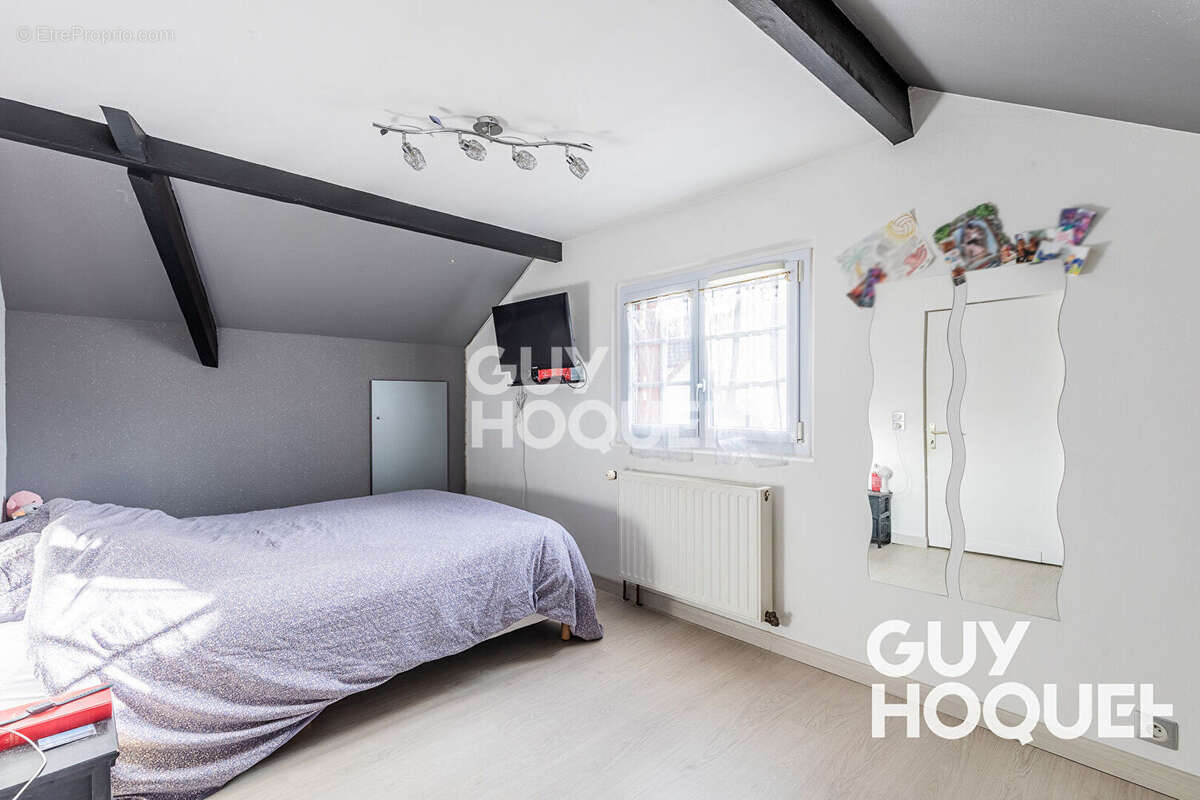 Maison à SAVIGNY-SUR-ORGE