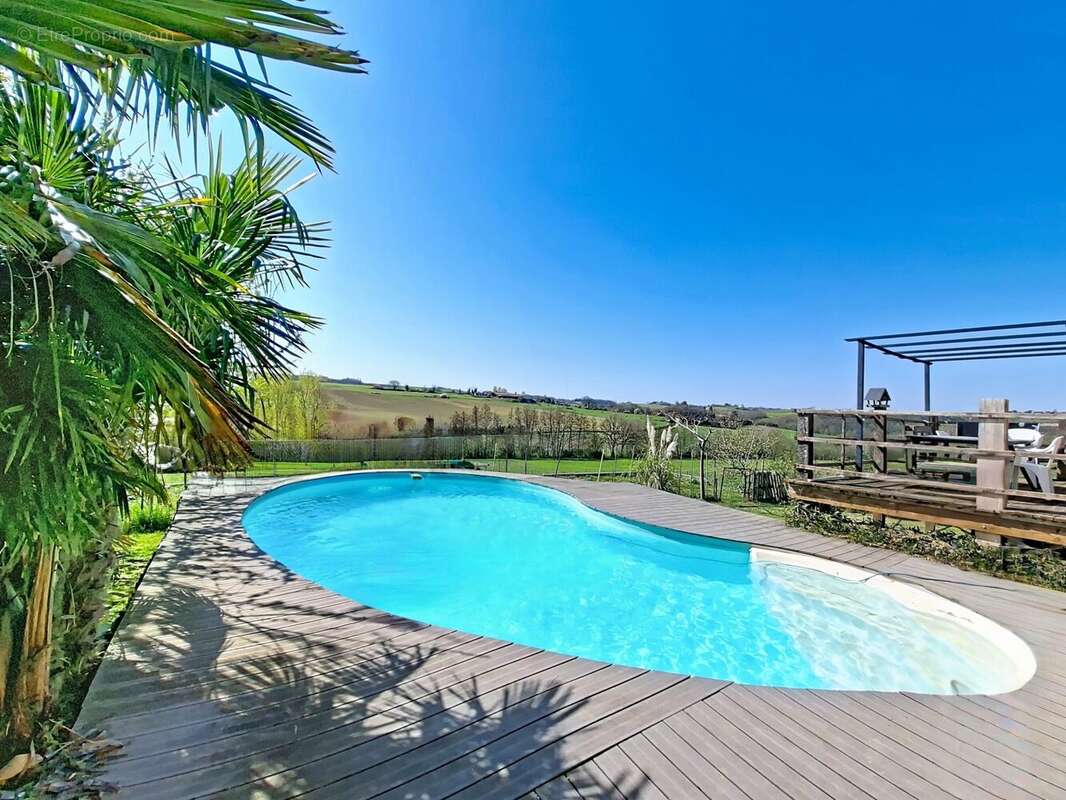 Maison à MONTASTRUC-LA-CONSEILLERE