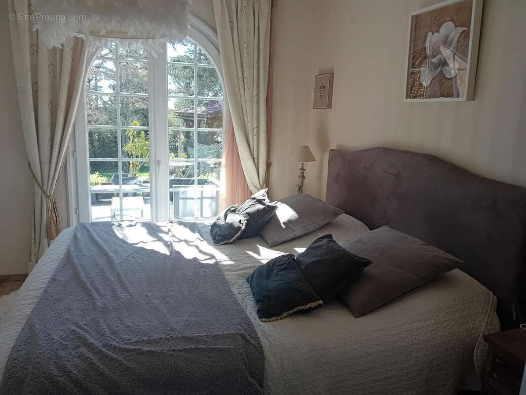 Chambre  - Maison à ARCAMBAL