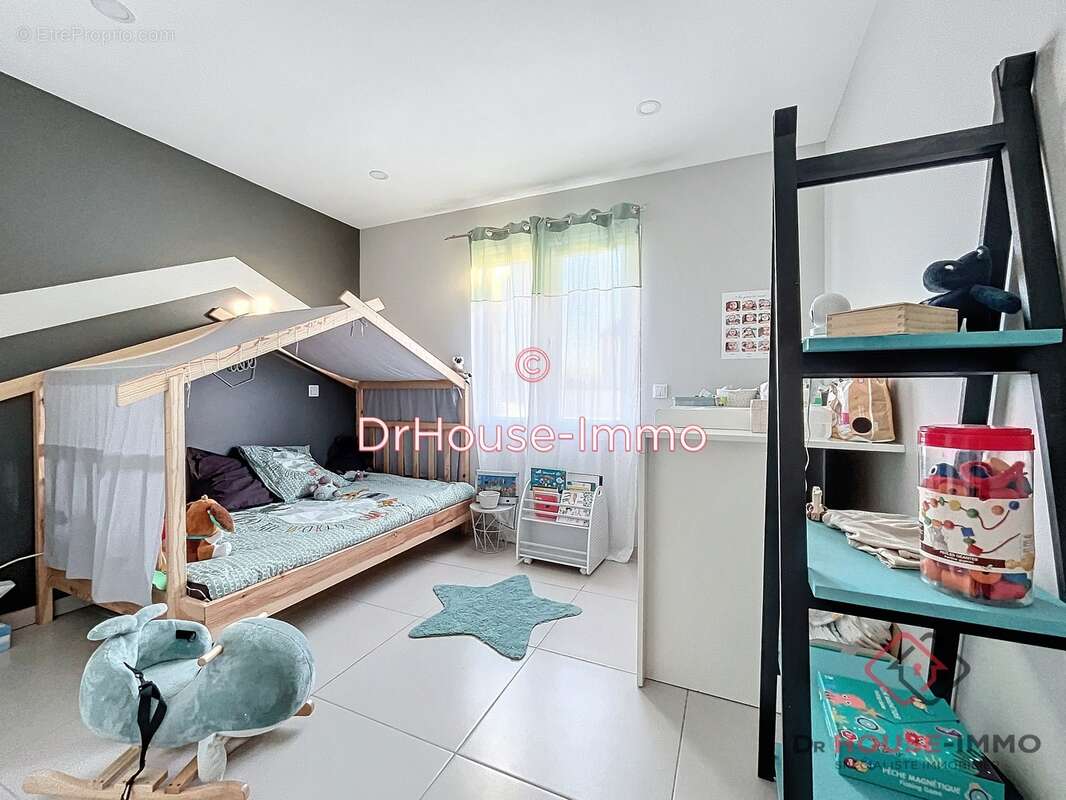 Maison à COULOUNIEIX-CHAMIERS