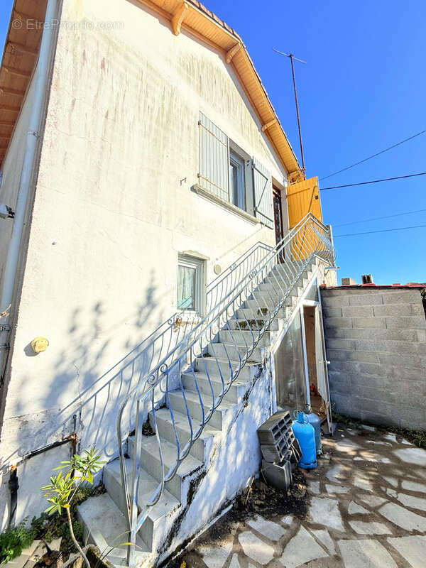 Maison à SAINT-MICHEL-CHEF-CHEF