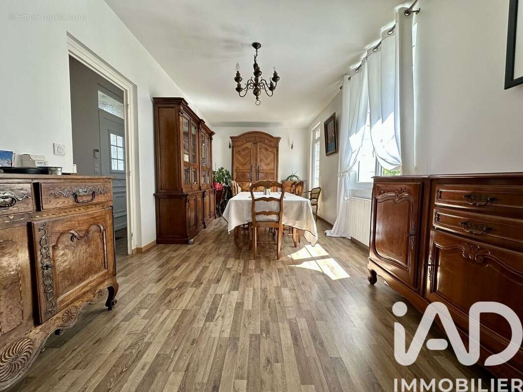 Photo 2 - Maison à SAINT-SULPICE-DE-ROYAN