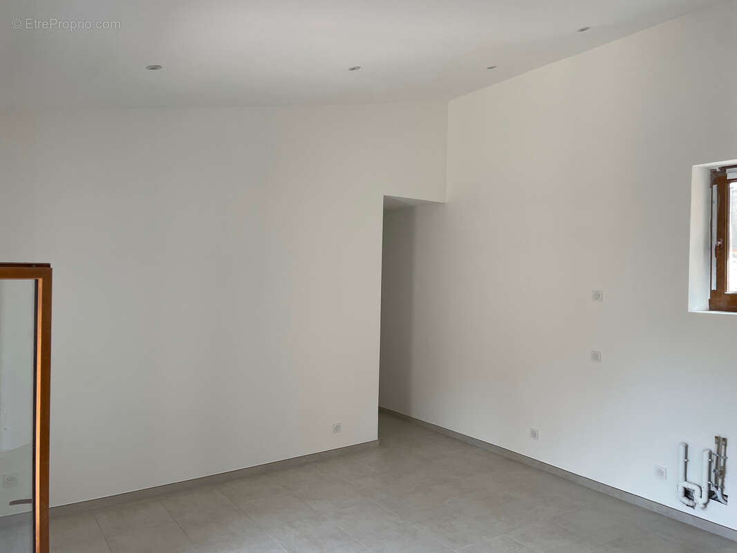 Appartement à PERTUIS