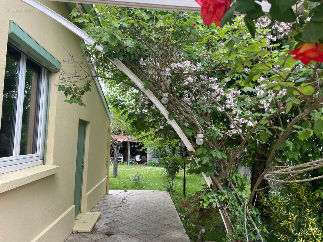 Maison à LE BOUSCAT