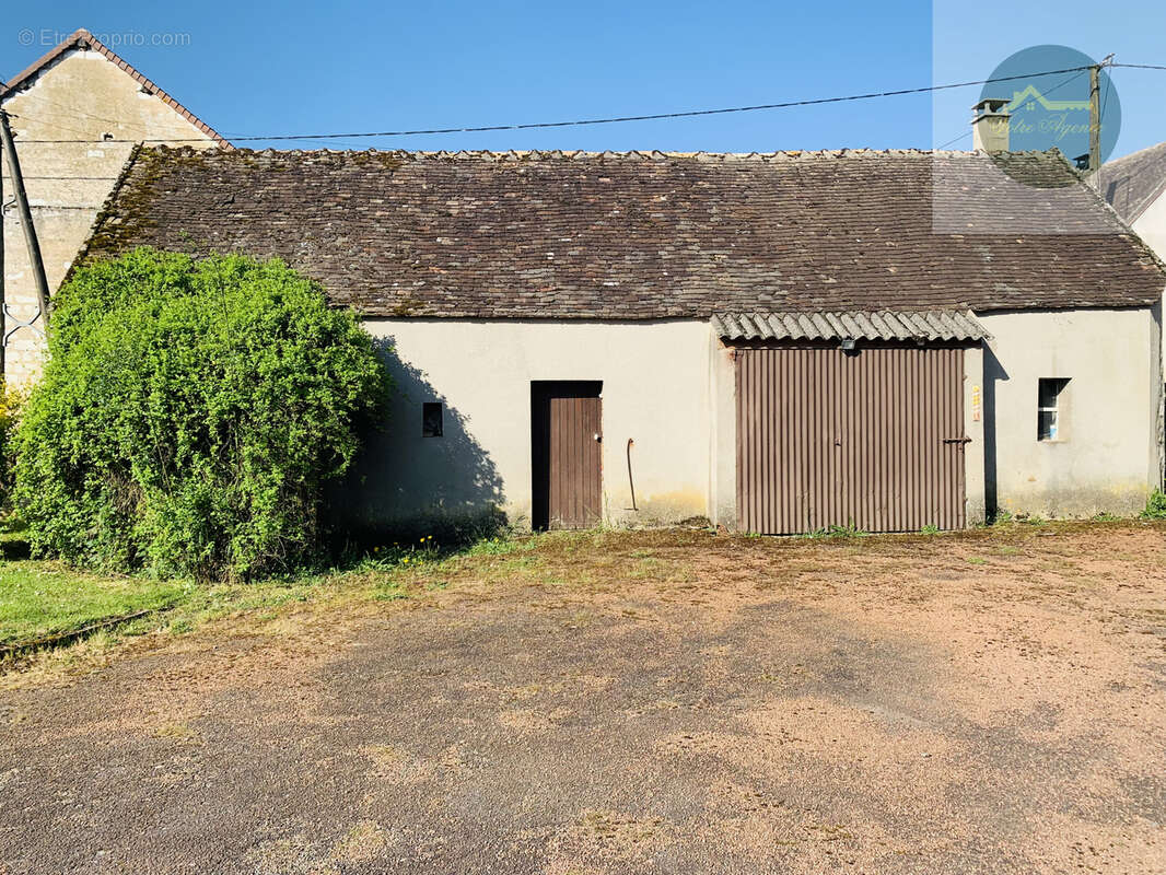 Maison à DOLLOT
