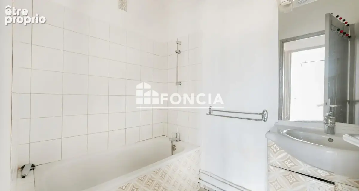 Quartier de La Monaque à Salon-de-Provence : Appartement de type 3 de 66 m2 avec balcon - photo 8