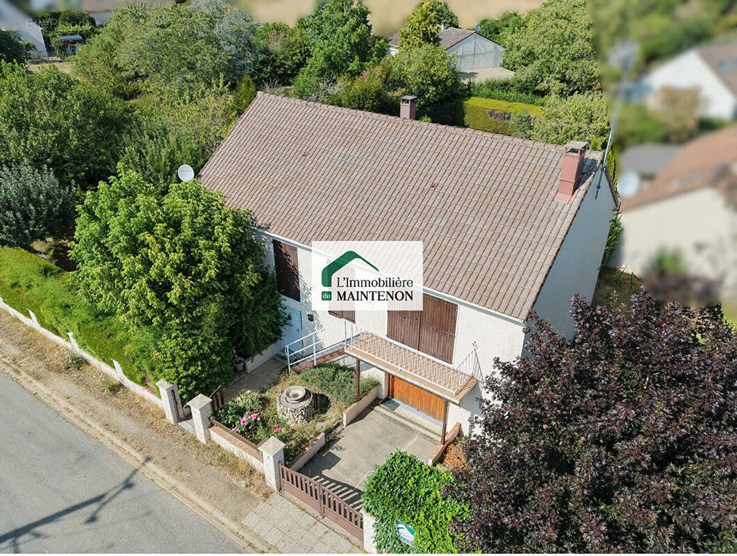 Maison à MAINTENON