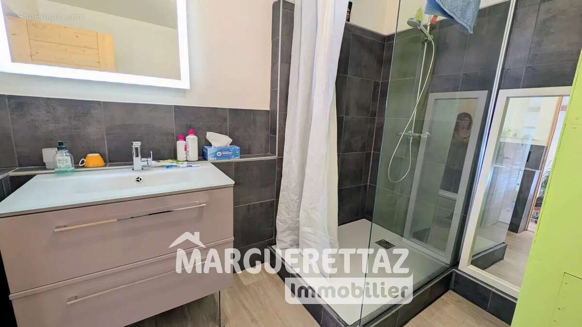 Maison à VIUZ-EN-SALLAZ