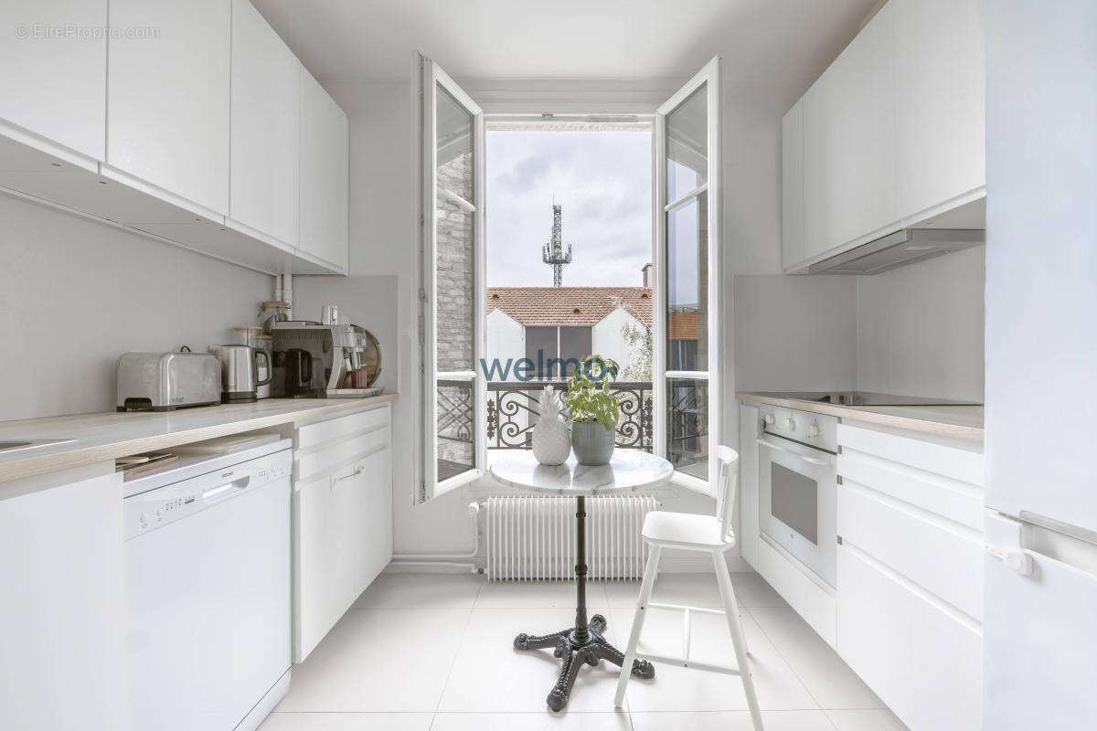 Appartement à LEVALLOIS-PERRET