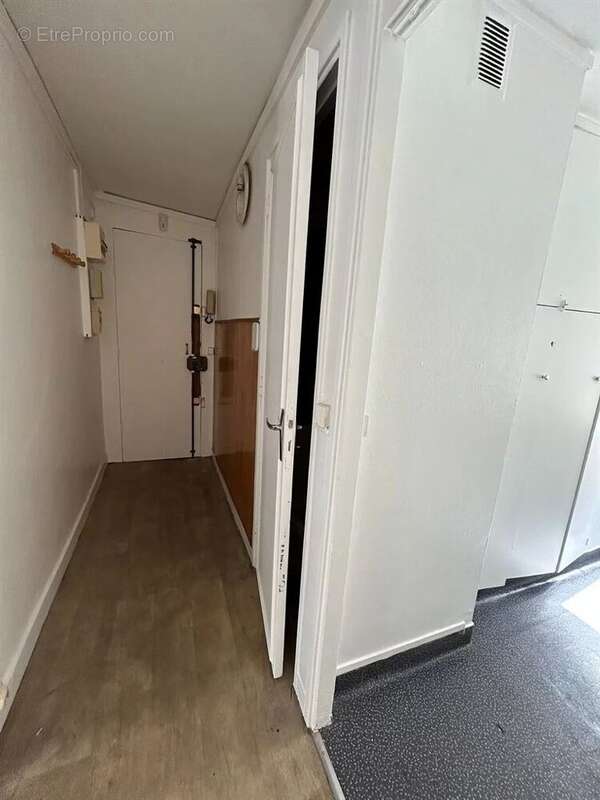 Appartement à PARIS-10E