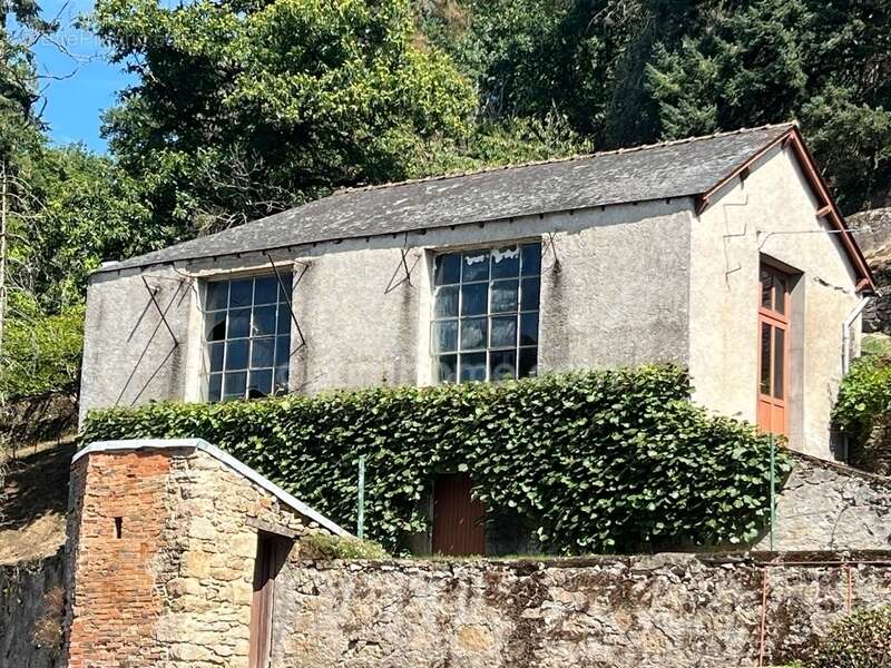Maison à MORTAGNE-SUR-SEVRE