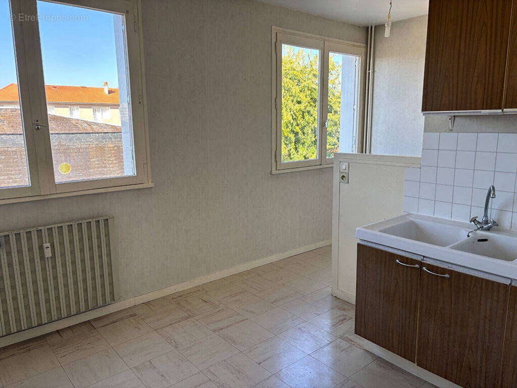 Appartement à CHATEAUROUX