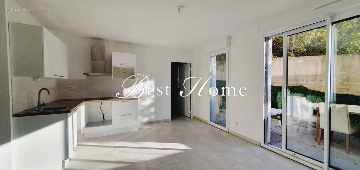Appartement à NIMES