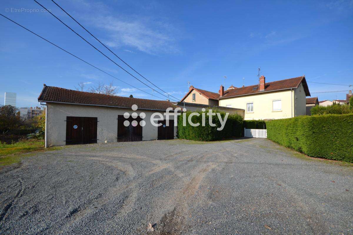 Appartement à GUEUGNON