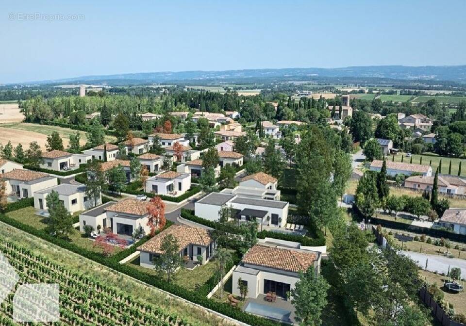 Terrain à SAINTE-EULALIE
