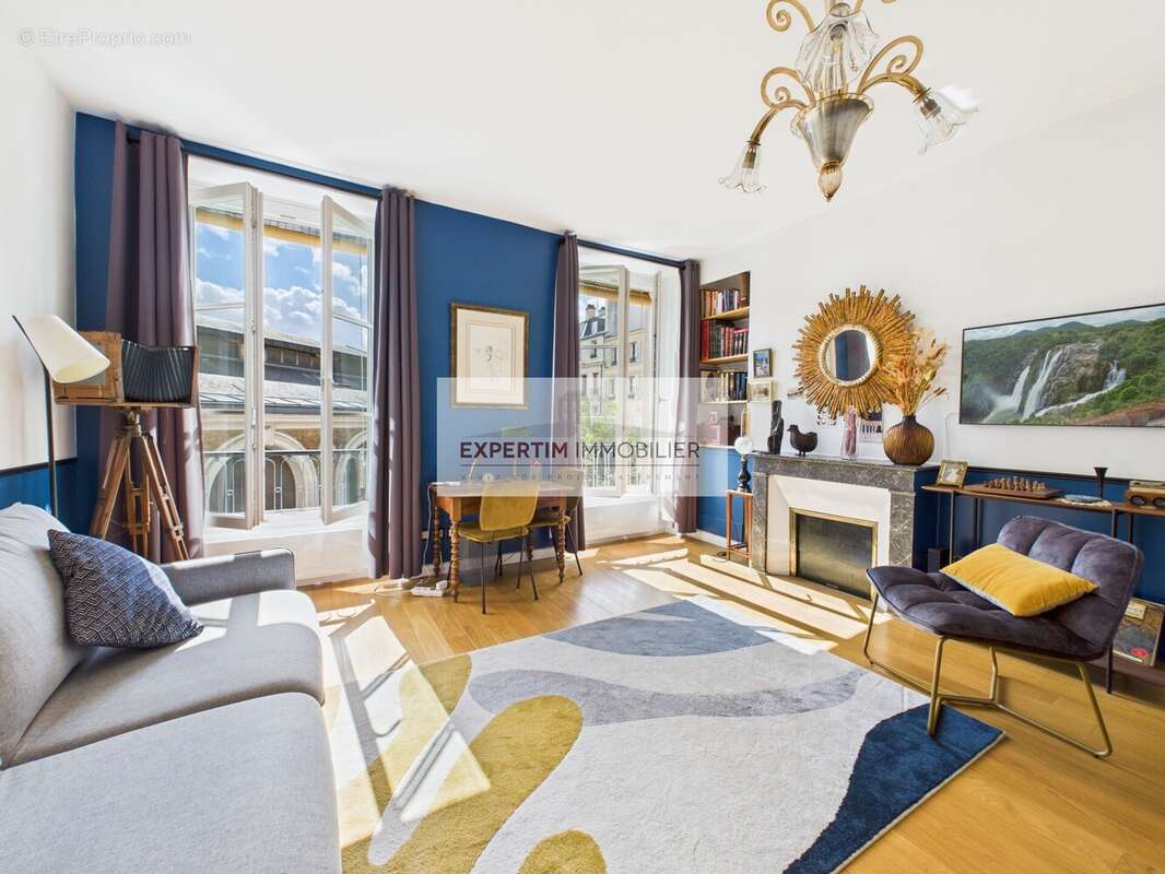 Appartement à VERSAILLES